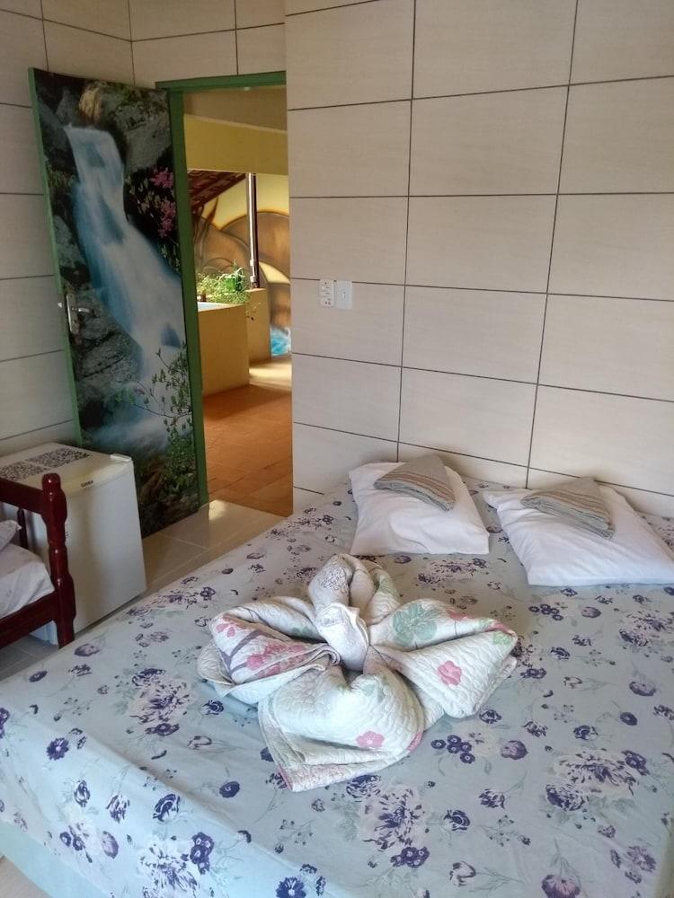 Pousada Encanto E Magia São Tomé das Letras Екстериор снимка